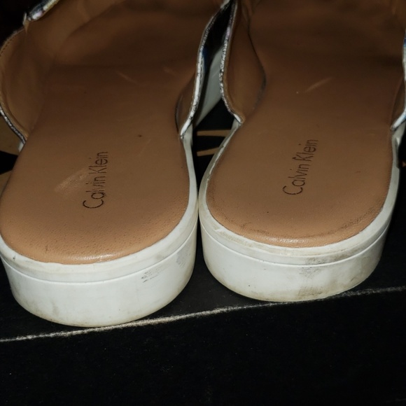 Leather slides - Picture 4 of 6